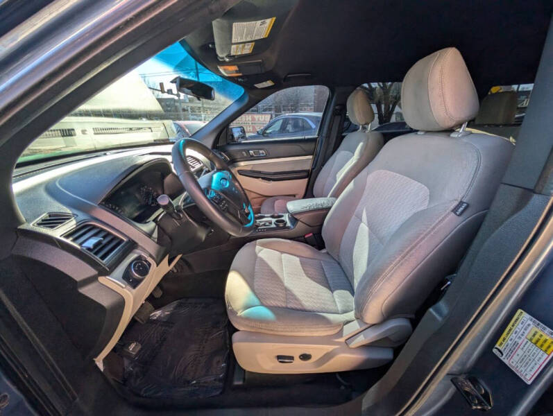 2018 Ford Explorer