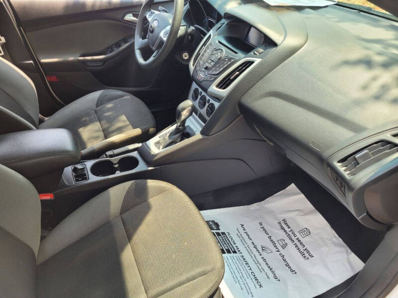 2014 Ford Focus SE