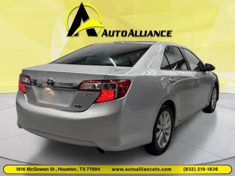 2014 Toyota Camry Hybrid