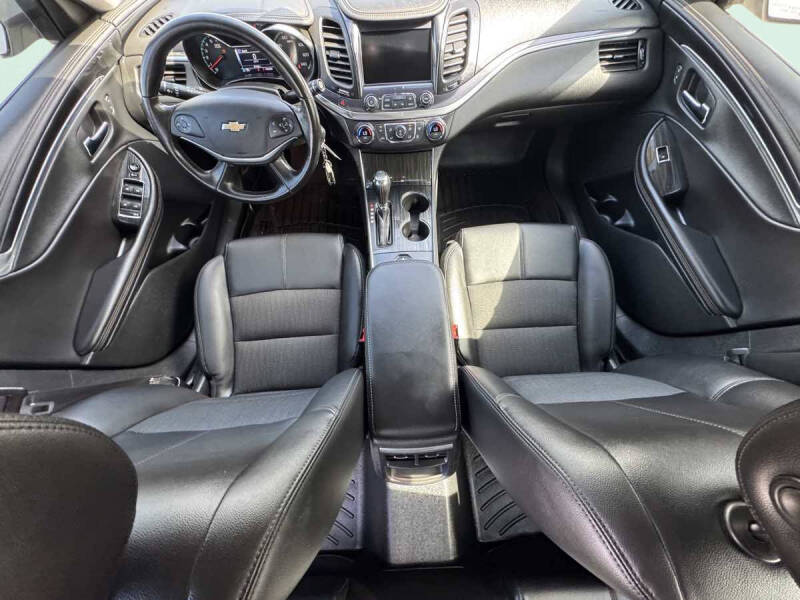 2017 Chevrolet Impala LT