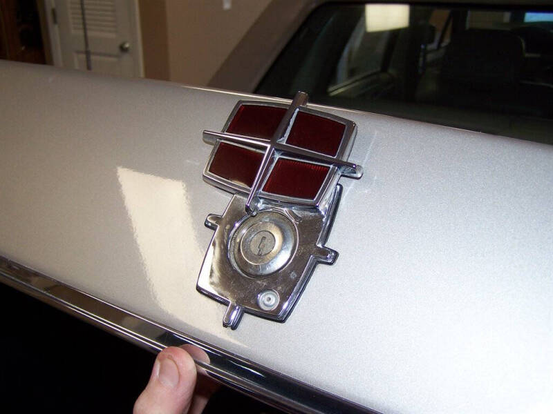 1988 Lincoln Town Car Signature