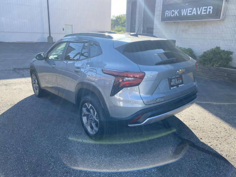 2024 Chevrolet Trax LT