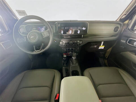 2025 Jeep Gladiator Mojave X