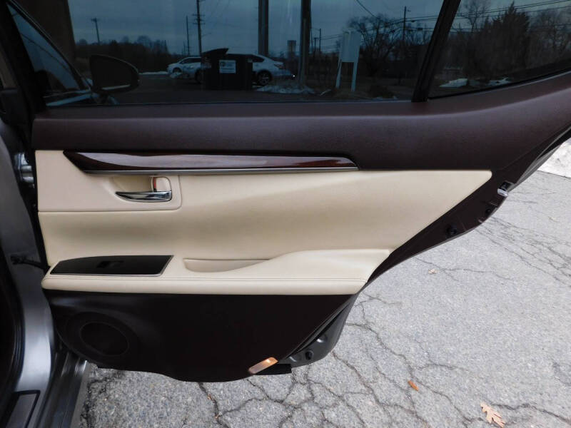 2017 Lexus ES 350