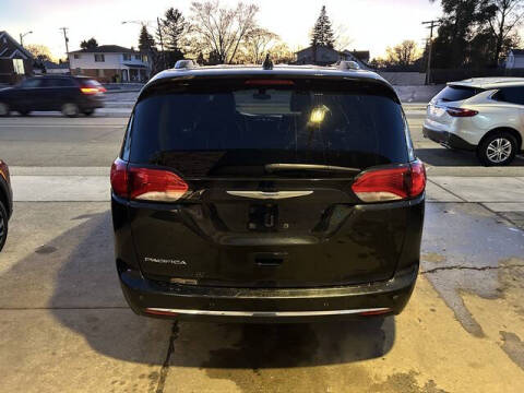 2018 Chrysler Pacifica Touring L