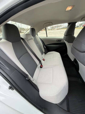 2022 Toyota Corolla LE