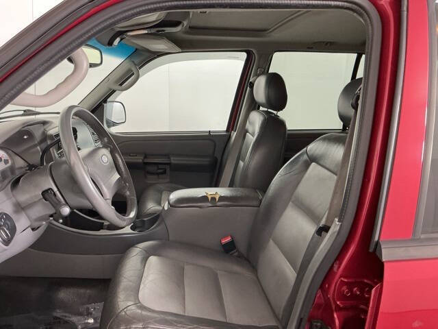 2004 Ford Explorer Sport Trac XLS