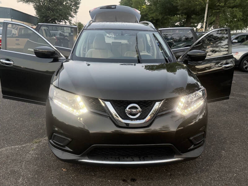 2016 Nissan Rogue SV