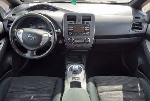 2013 Nissan LEAF S