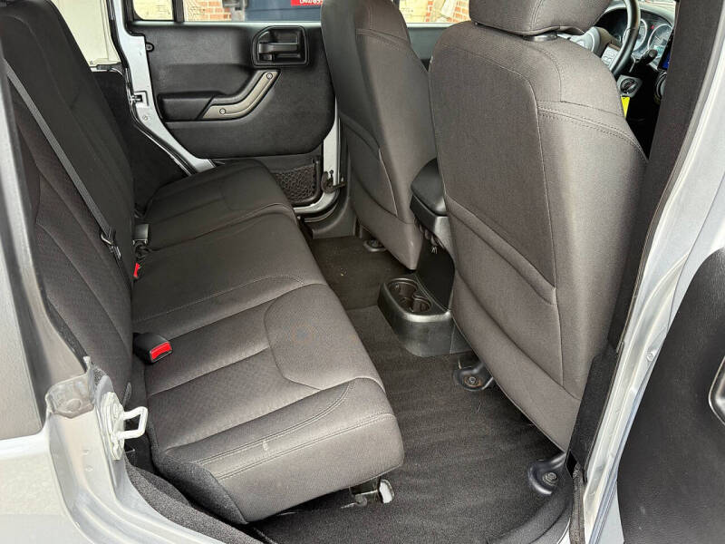 2016 Jeep Wrangler Unlimited Sport