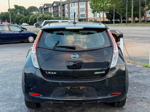 2014 Nissan LEAF SV