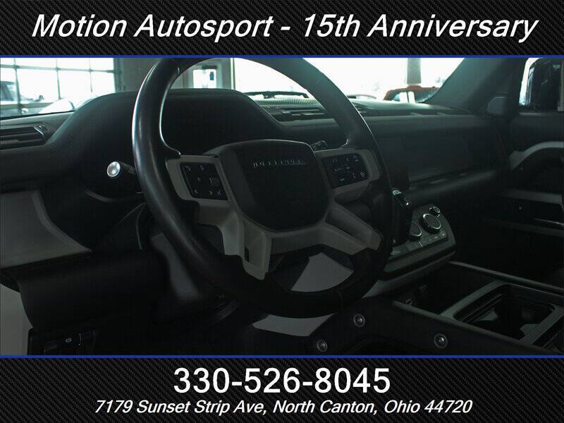 2024 Land Rover Defender 110 P300 S