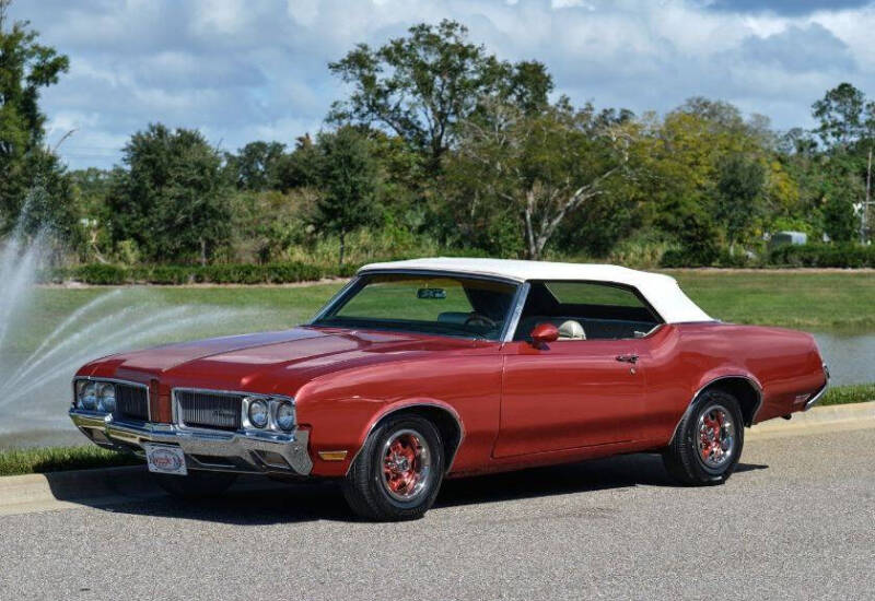 1970 Oldsmobile Cutlass for sale at Haggle Me Classics in Hobart IN