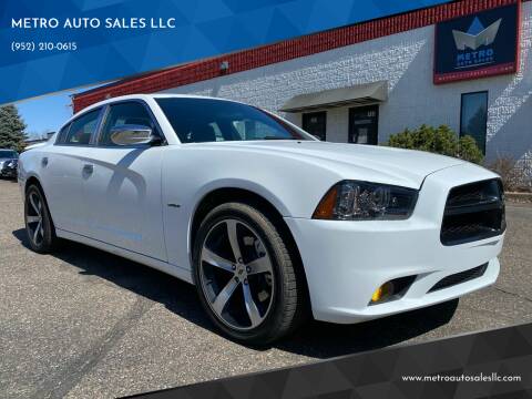 2011 Dodge Charger for sale at METRO AUTO SALES LLC in Lino Lakes MN