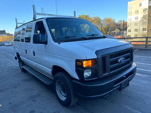 2014 Ford E-Series E-350 SD XL
