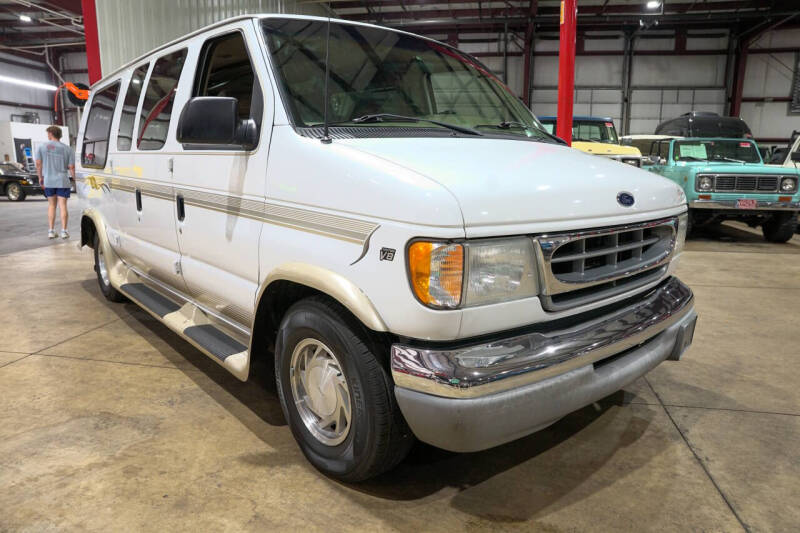 2002 Ford E-Series E-150
