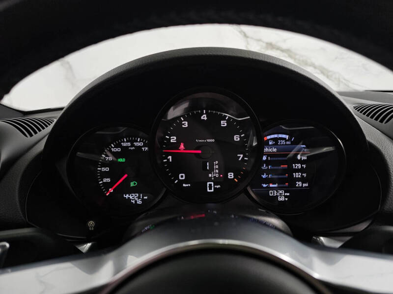 2017 Porsche 718 Cayman