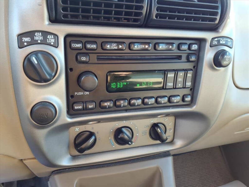 2005 Ford Explorer Sport Trac