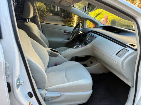 2014 Toyota Prius Three