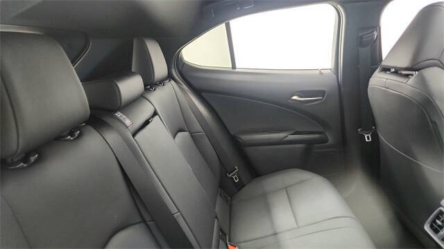 2024 Lexus UX 250h Premium