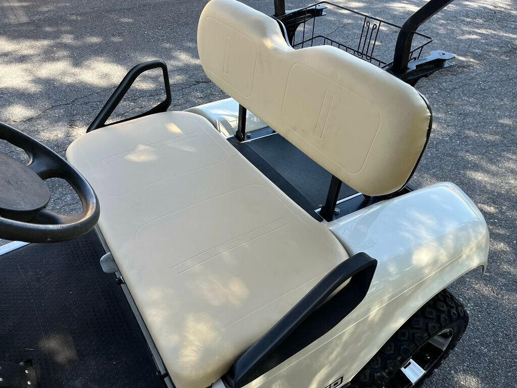 2013 E-Z-GO TXT Golf Cart 14