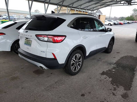 2020 Ford Escape SEL