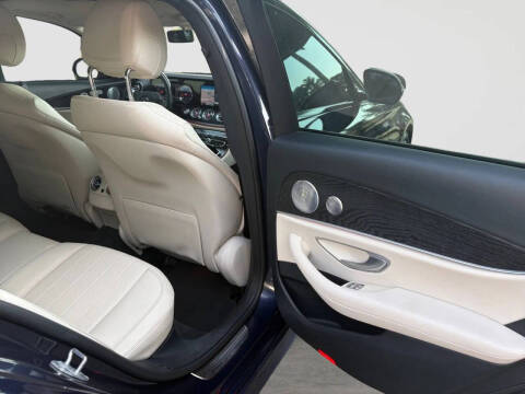 2017 Mercedes-Benz E-Class E 300 4MATIC