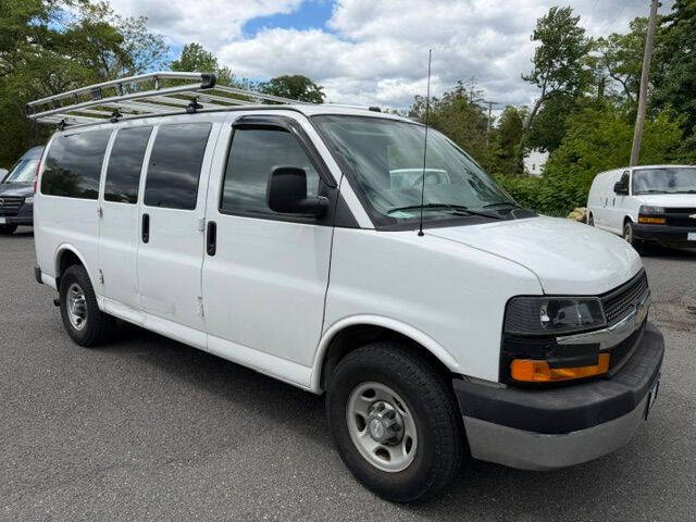 2017 Chevrolet Express LT 2500