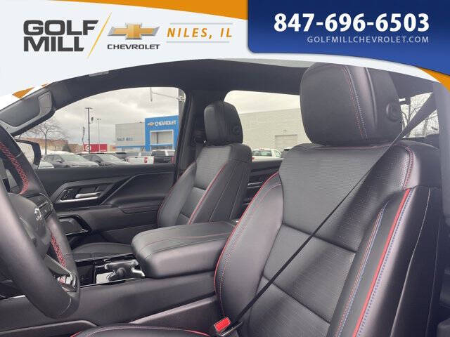 2025 Chevrolet Silverado EV RST