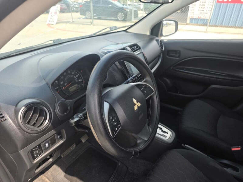2021 Mitsubishi Mirage ES