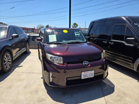 2013 Scion xB 10 Series