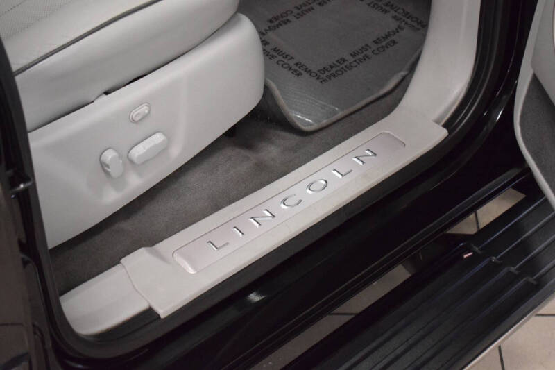 2006 Lincoln Navigator Luxury