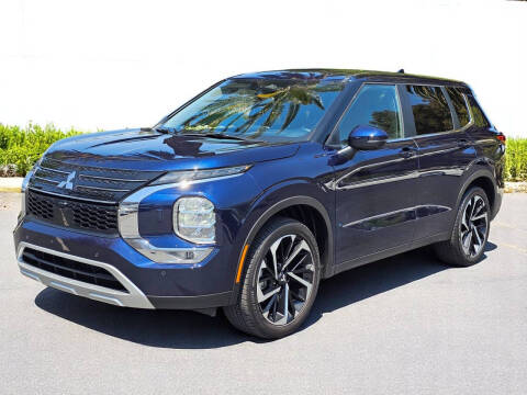 2024 Mitsubishi Outlander SE Black Edition