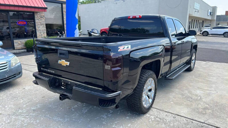 2017 Chevrolet Silverado 1500 Custom