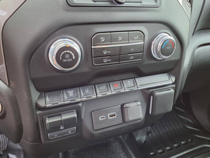 2025 GMC Sierra 3500HD