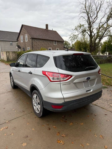 2014 Ford Escape S