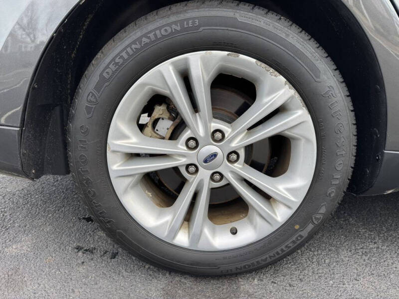 2018 Ford Taurus SEL