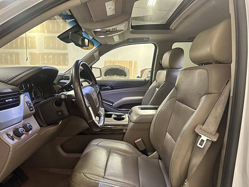 2015 GMC Yukon XL SLT