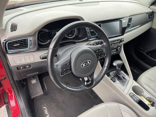 2017 Kia Niro Touring