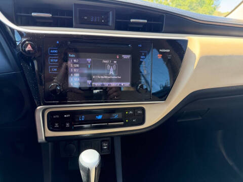 2017 Toyota Corolla LE