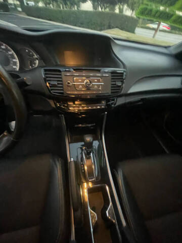 2017 Honda Accord Sport