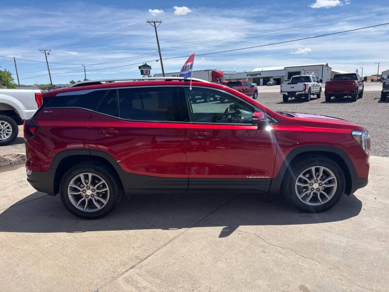 2022 GMC Terrain SLT