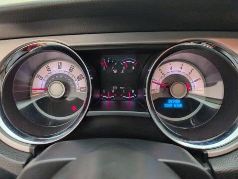 2010 Ford Mustang V6 Premium