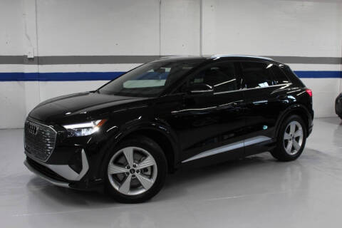 2025 Audi Q4 e-tron quattro Premium 55