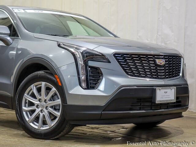 Used 2023 Cadillac XT4 Luxury with VIN 1GYAZAR49PF109628 for sale in Tinley Park, IL