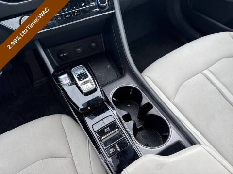 2023 Hyundai Sonata SE