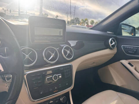 2014 Mercedes-Benz CLA CLA 250