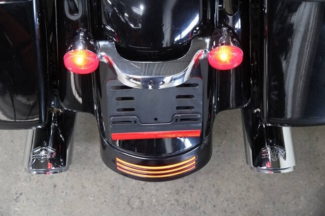 2014 Harley-Davidson STREET GLI