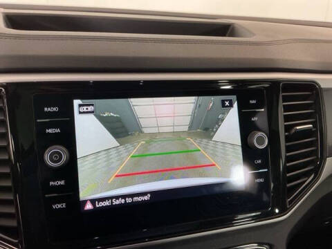 2022 Volkswagen Atlas Cross Sport V6 SEL Premium R-Line 4Motion