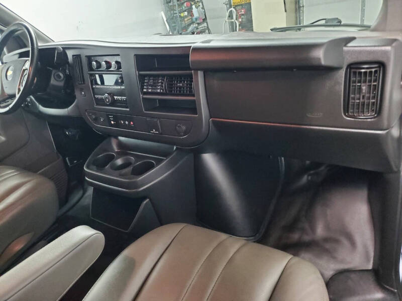 2019 Chevrolet Express 3500
